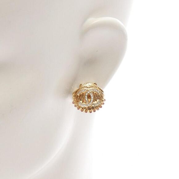 CHANEL Gold Logo Earrings - Picture 4 of 5